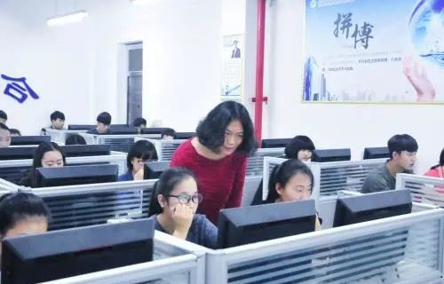 电子商务是职高的专业吗